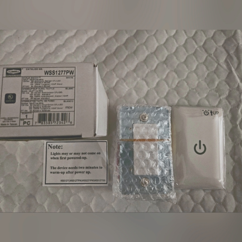 Hubbell WSS1277PW Scrubshield Switch - Brand New in Box